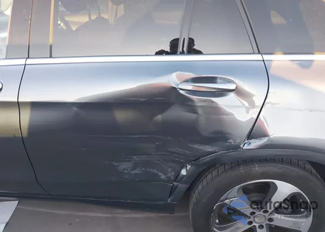 2016 Mercedes-Benz Glc 300 z USA, uszkodzony, nr VIN WDC0G4JB9GF013513